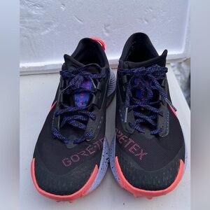 Nike Black and Red Gore-Tex Sneakers